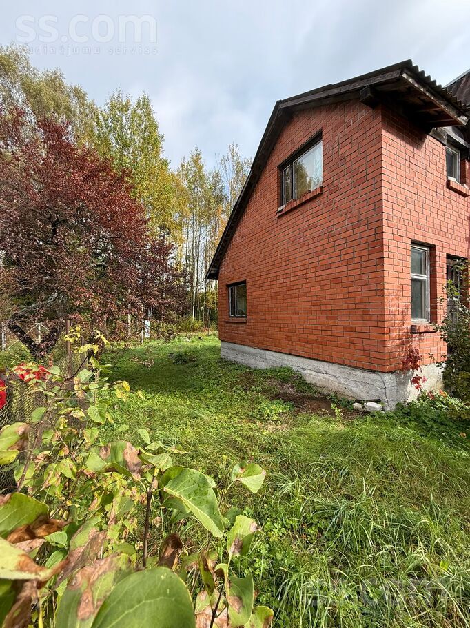 Radiotehnikas 47, Dzērumi, Rīgas rajons, Ķekavas pag. — maja