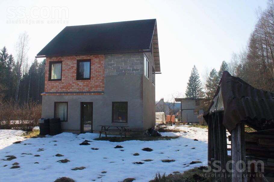 Veckalni 144, Dzērumi, Rīgas rajons, Ķekavas pag. — maja