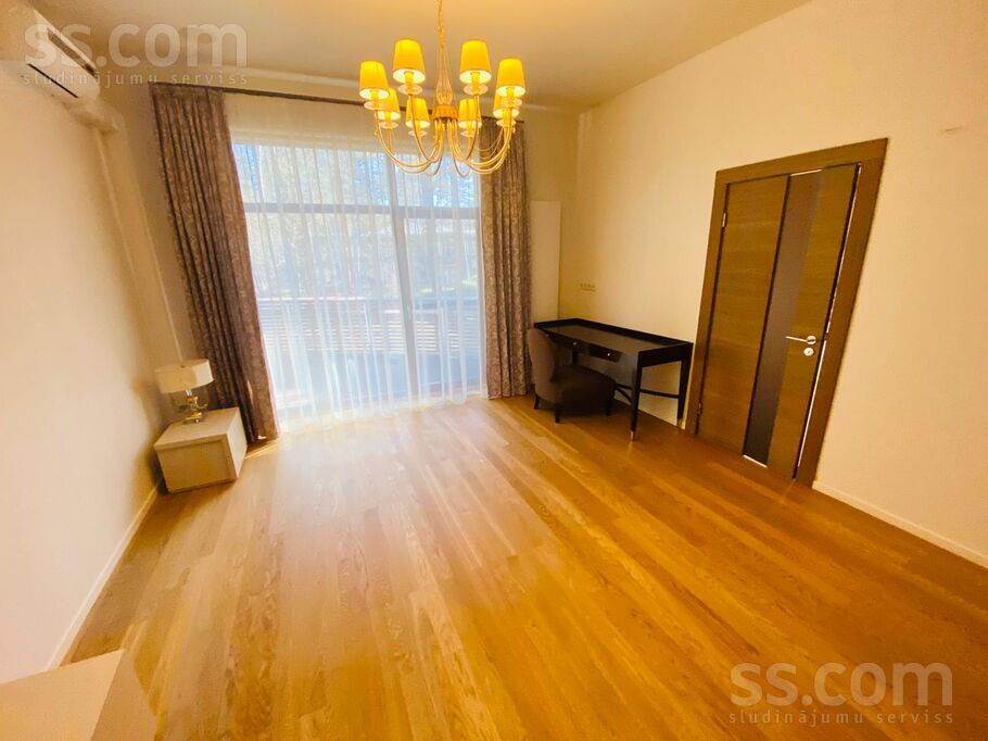 29 linia 1, Jūrmala — maja