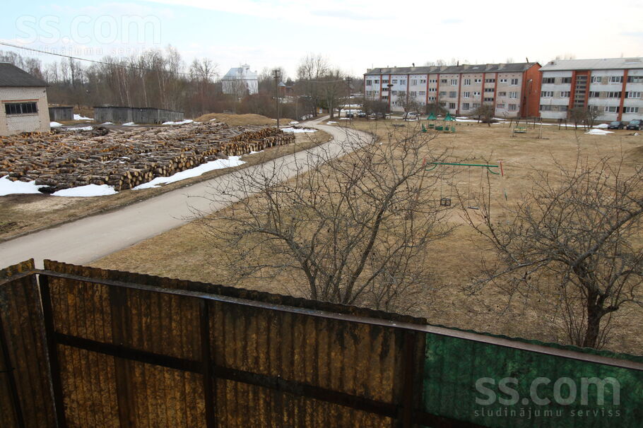 Latgales 5, Rundēni, Ludza un raj., Rundēnu pag. — dzivoklis