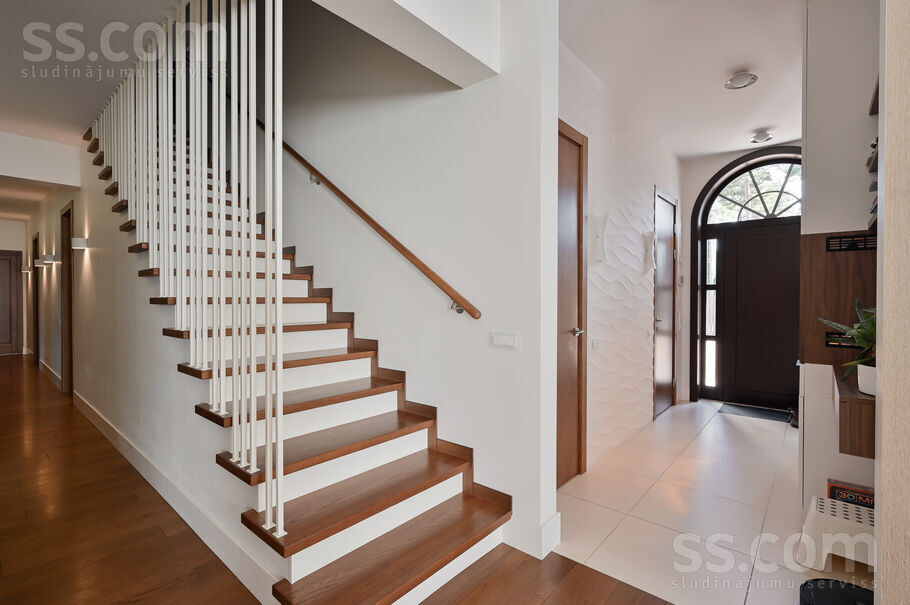 Maijrožu iela 4, Sunīši, Rīgas rajons, Garkalnes nov. — maja