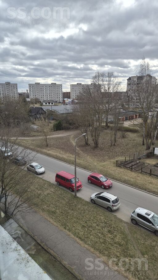 Ezeru 61, Daugavpils un raj., Daugavpils — dzivoklis