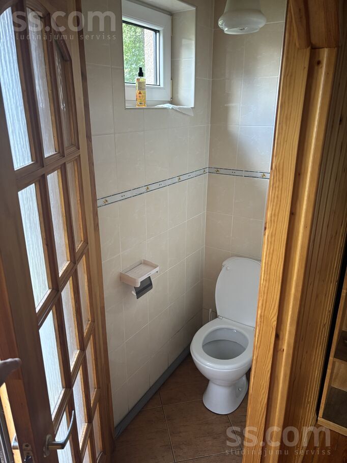 Dārziņu 152, Rīga — maja