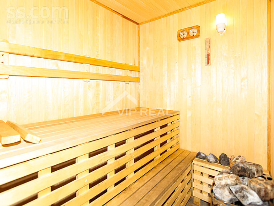 Edinburgas pr. 69, Jūrmala — maja