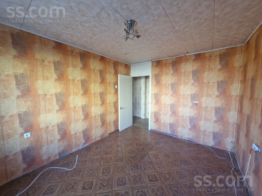 Viršu 8, Liepāja un raj., Liepāja — dzivoklis