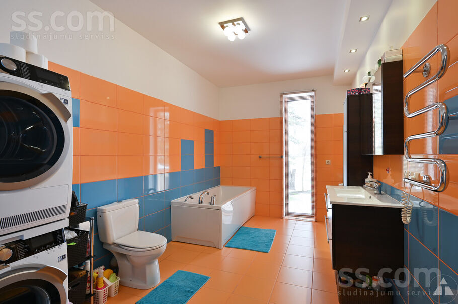 Saulpādes, Turkalne, Ogre un raj., Ikšķiles l. t. — maja