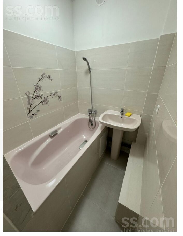 Elvīras 12, Rīga — dzivoklis