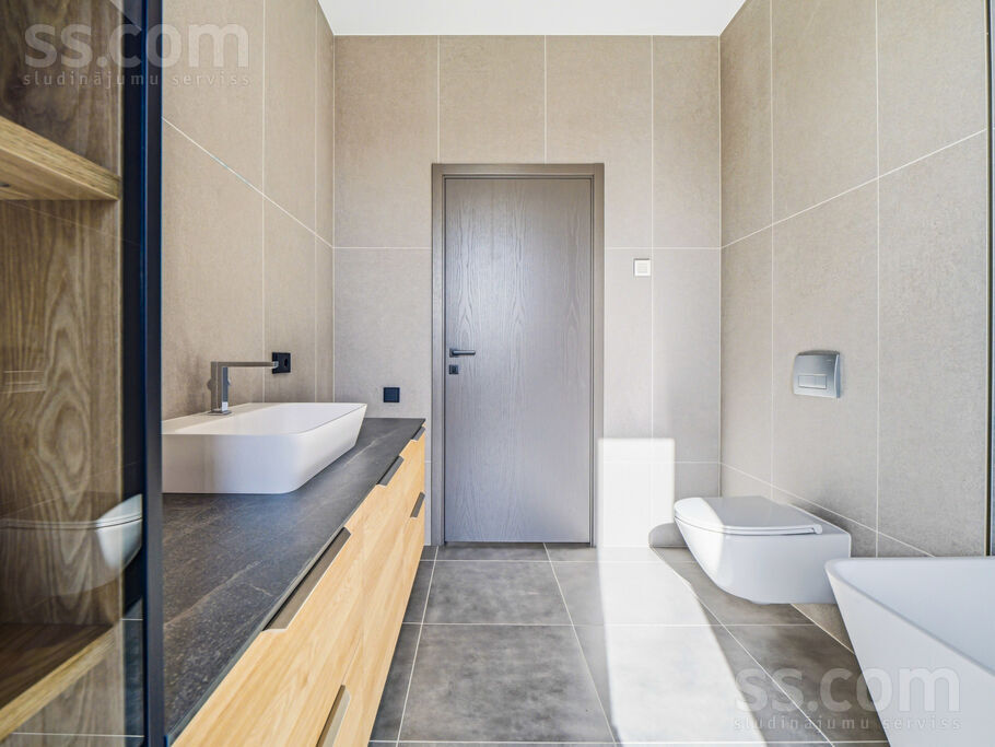 Nīcas 2, Piņķi, Rīgas rajons, Babītes pag. — maja