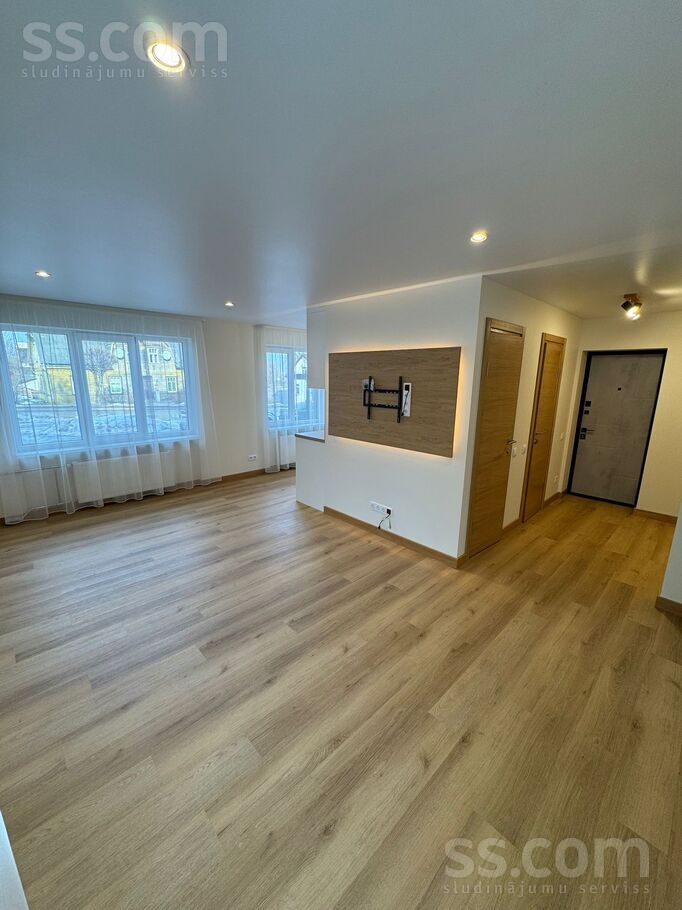 Raiņa iela 23 33, Madona un raj., Madona — dzivoklis