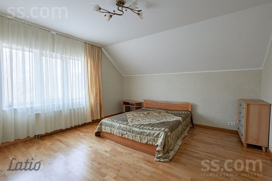 Romas 1a, Jelgava un raj., Jelgava — maja