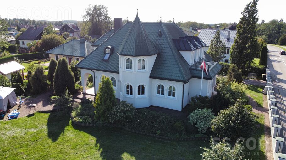 Kalna 11, Rīgas rajons, Sigulda — maja