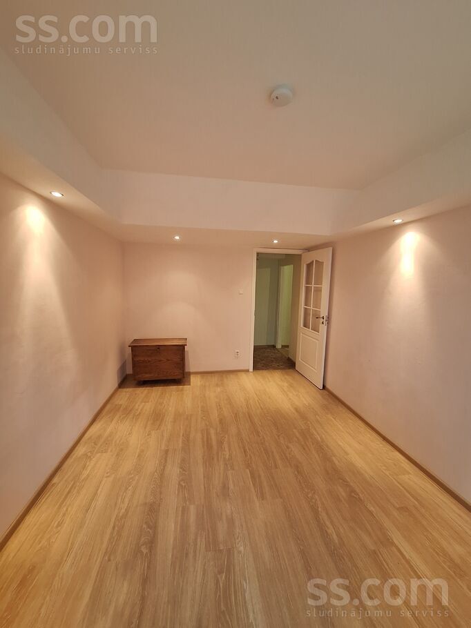 Rudens 4, Rīga — dzivoklis