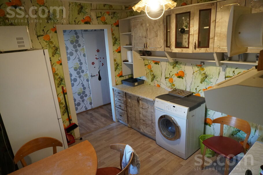 Dārza iela 2, Augšlīgatne, Cēsis un raj., Līgatnes pag. — dzivoklis