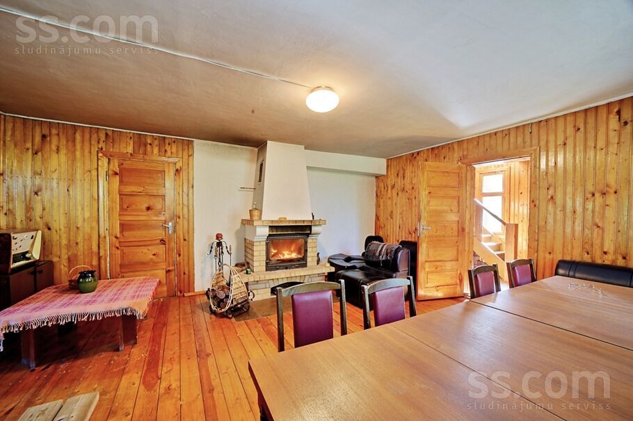 Bez ielas 1, Rokaiži, Liepāja un raj., Kazdangas pag. — maja