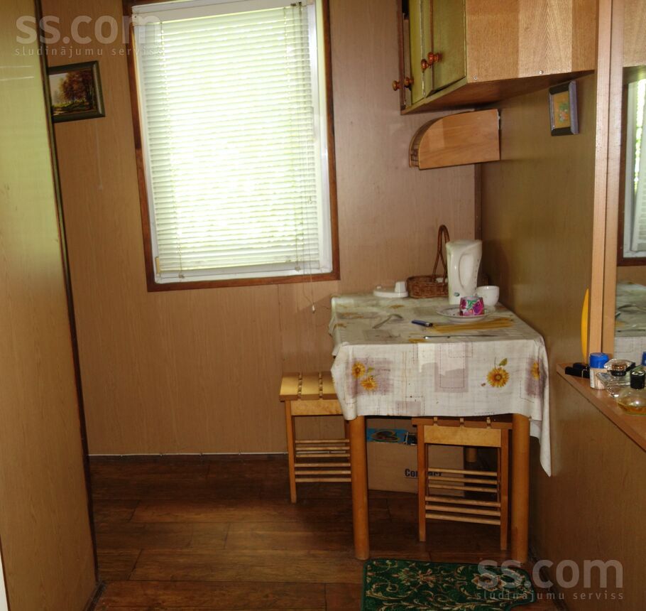 Doles dārzs 69, Dole, Rīgas rajons, Salaspils l. t. — maja