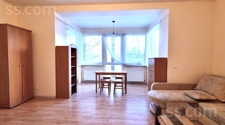 Krāsotāju 6, Rīga — maja