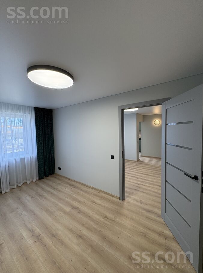 Dzelzavas 11, Rīga — dzivoklis