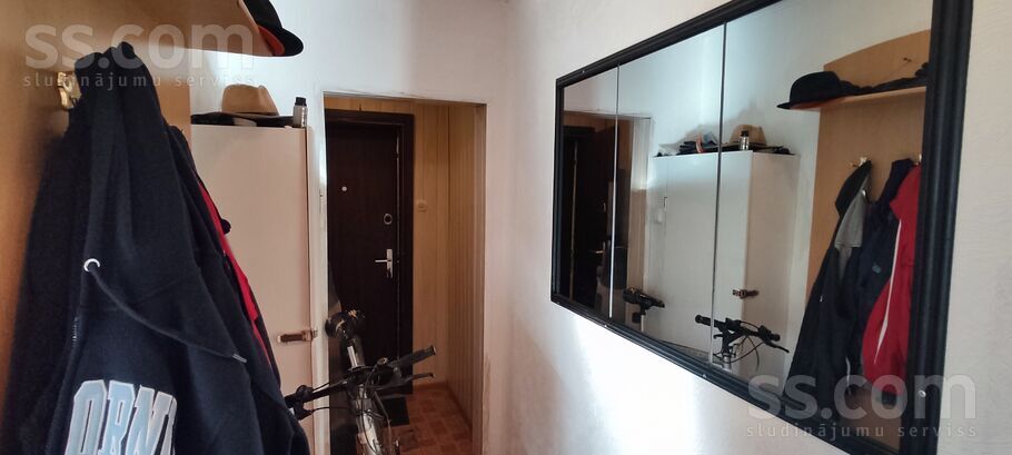 Varavīksnes g. 20, Rīga — dzivoklis