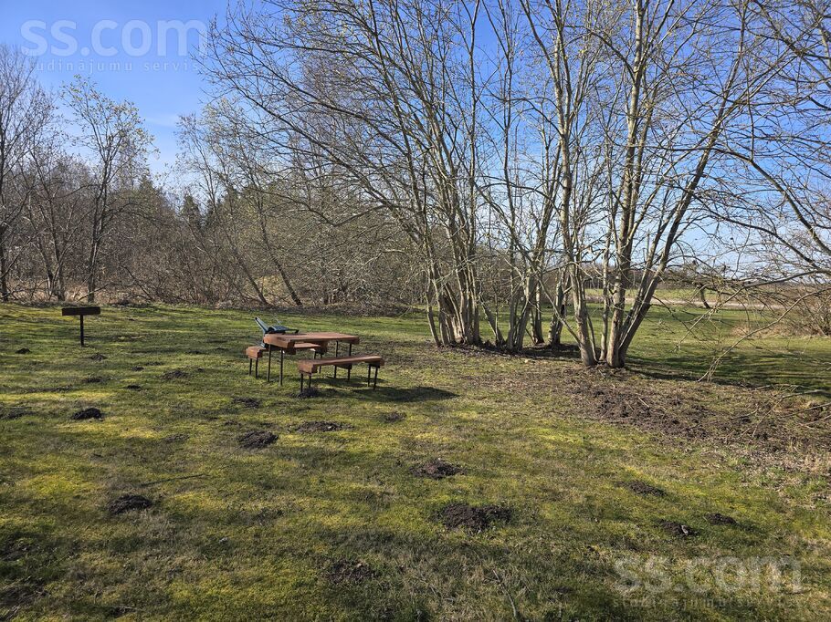 Skaistkalni 19, Tārgale, Ventspils un raj., Tārgales pag. — dzivoklis