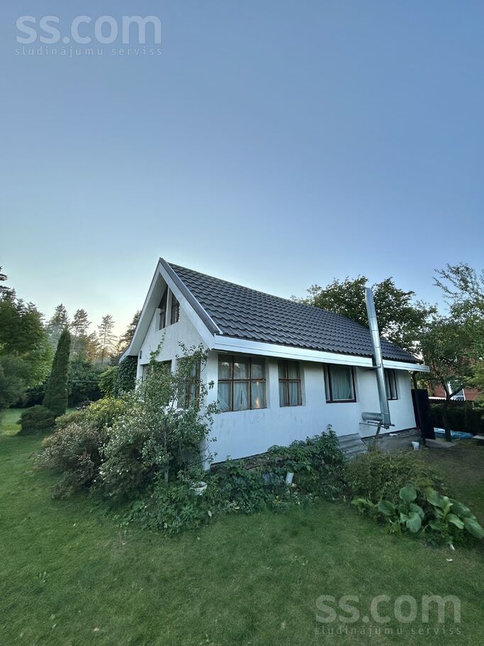 Medni 53, Jāņupe, Rīgas rajons, Olaines pag. — maja