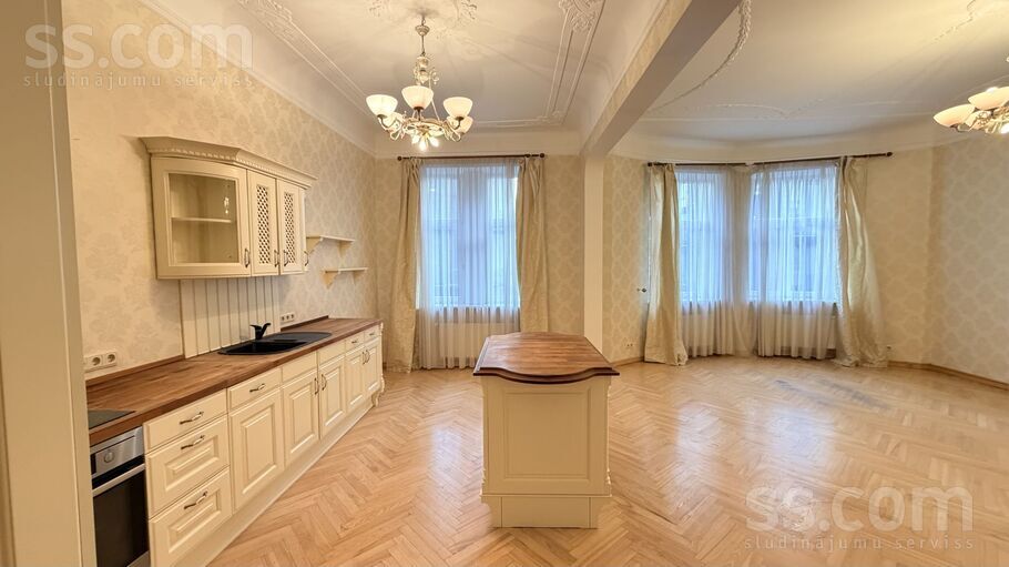 Baznīcas 27/29, Rīga — dzivoklis