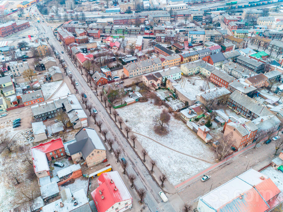 Raiņa 38/40, Liepāja un raj., Liepāja — zeme
