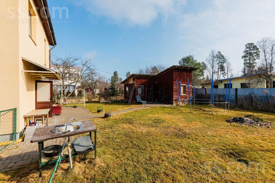 Liepupes iela 16, Rīgas rajons, Saulkrasti — maja