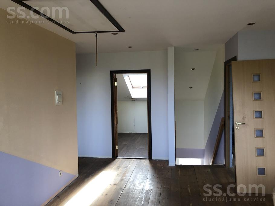 Tulpju iela 21, Rīgas rajons, Sigulda — maja