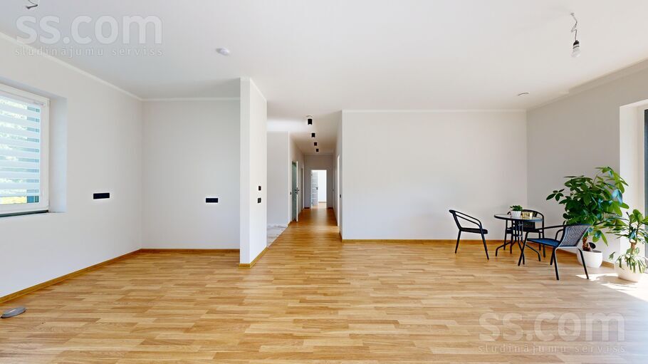 Ciema 34, Lidosta "Rīga", Rīgas rajons, Mārupes pag. — maja