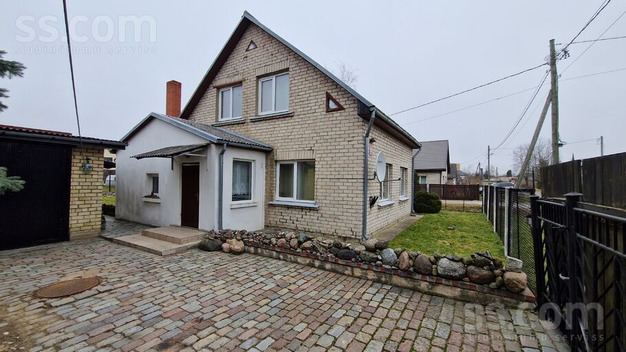 Vasaras 10, Jelgava un raj., Jelgava — maja