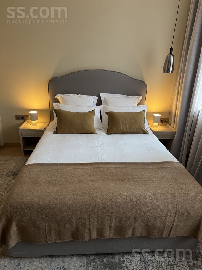 Raiņa bulv. 2, Rīga — dzivoklis