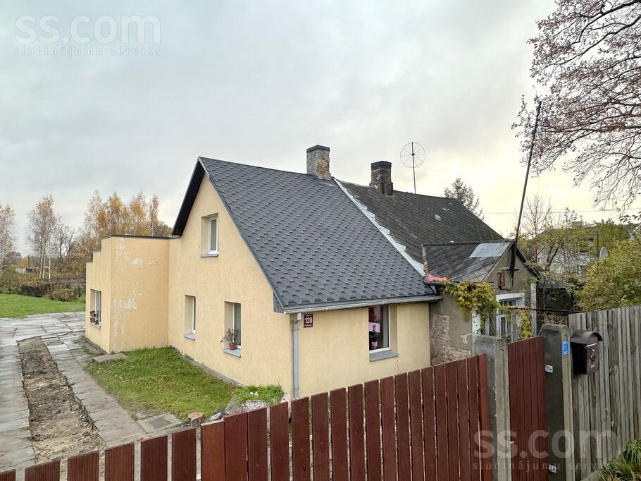 Tērvetes iela 120, Jelgava un raj., Jelgava — maja