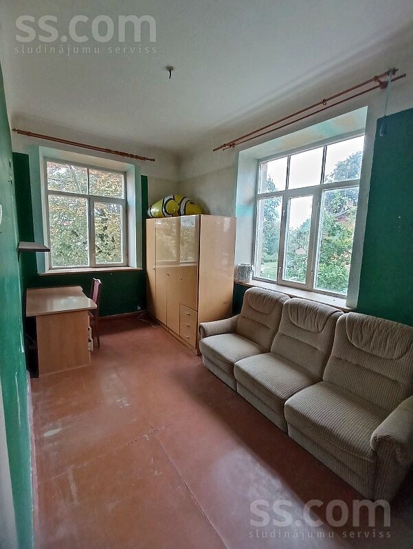 Pleskavas iela 3, Valmiera un raj., Valmiera — dzivoklis