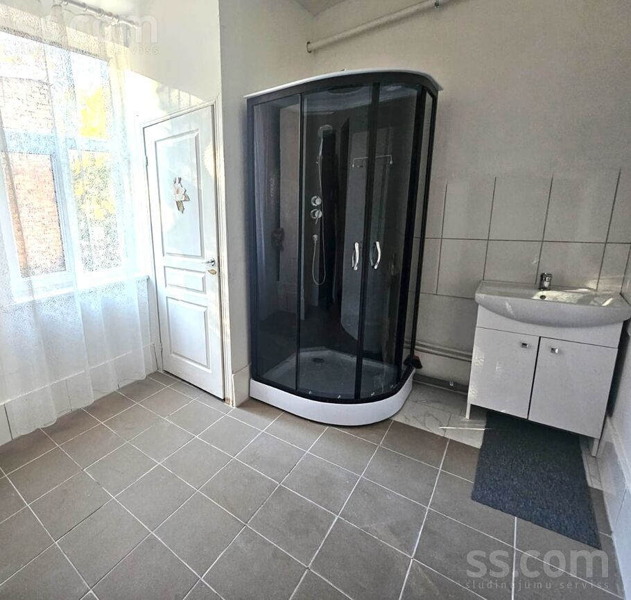 Zvaigžņu 31, Rīga — dzivoklis