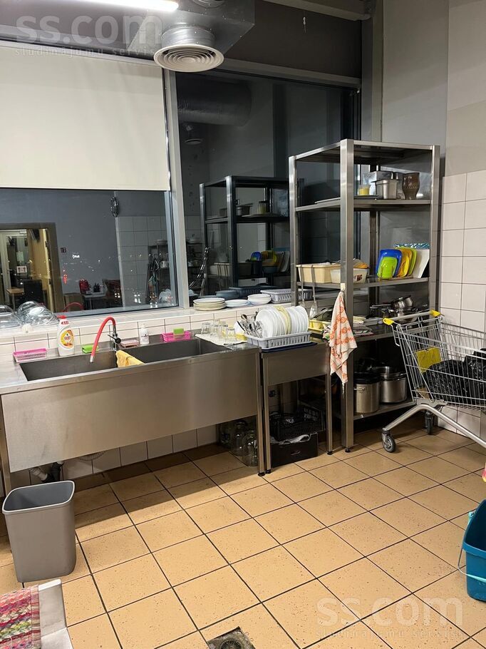 Dzelzavas 117, Rīga, Purvciems — telpa