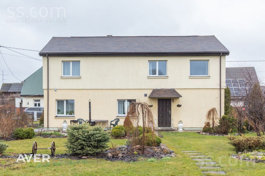 Eduarda Veidenbauma 45, Jelgava un raj., Jelgava — maja