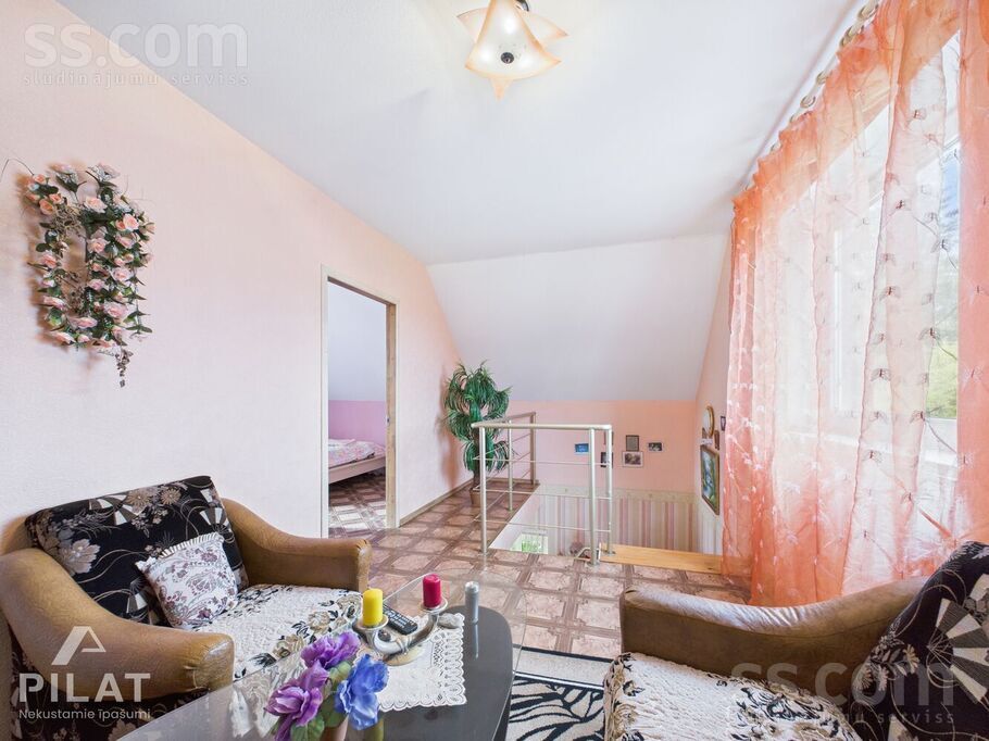 Devītā iela 2, Šķēde, Liepāja un raj., Medzes pag. — maja