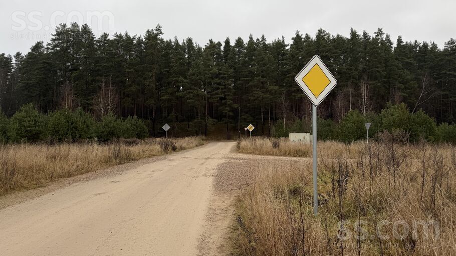 Vizmas iela, Brīvkalni, Rīgas rajons, Babītes pag. — zeme