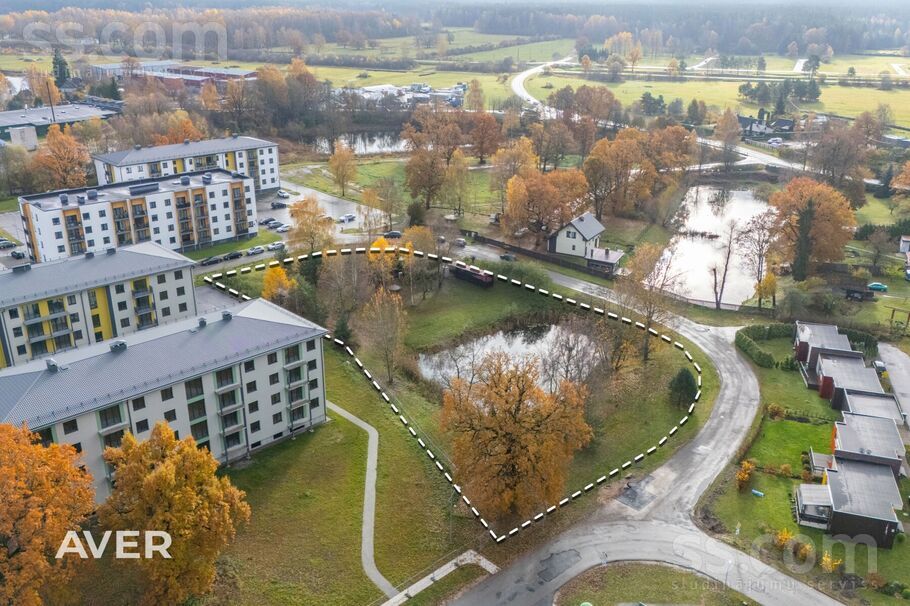 Ūbeļu iela 7, Rīgas rajons, Ādažu nov. — zeme