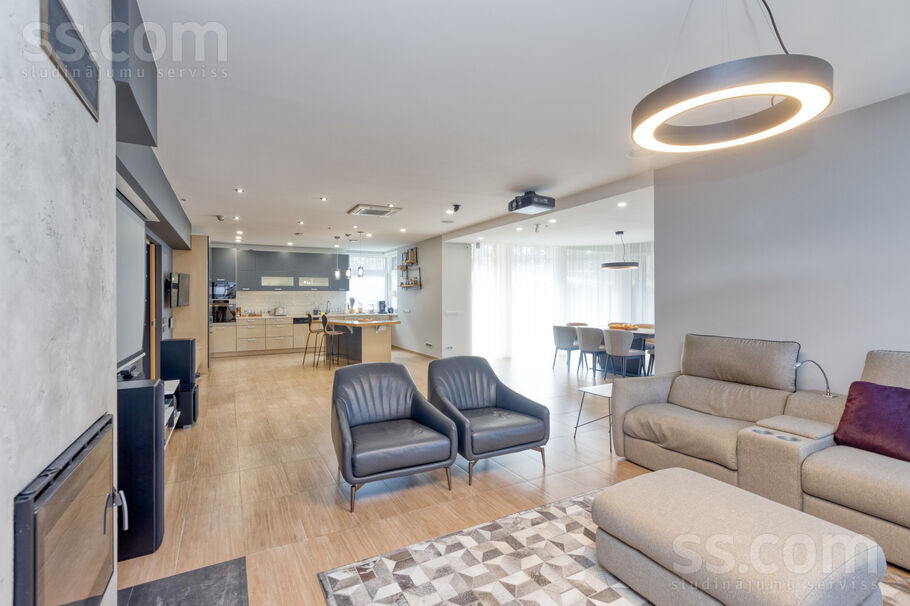 Māras 1, Baltezers, Ādažu nov. — maja