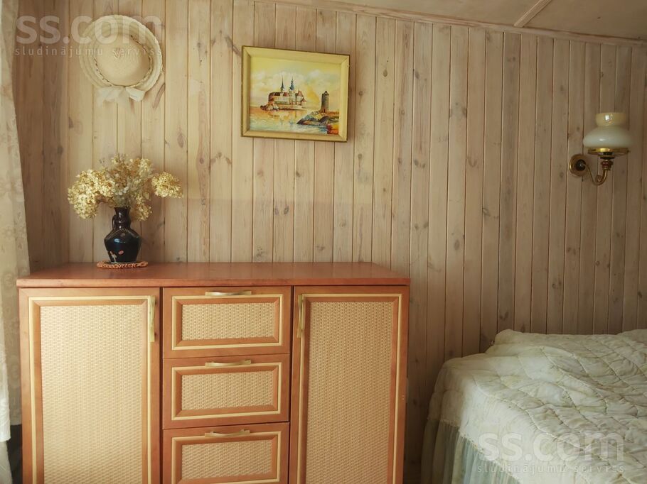 Zemeņu 11, Ķīšupe 2, Rīgas rajons, Saulkrastu l. t. — maja