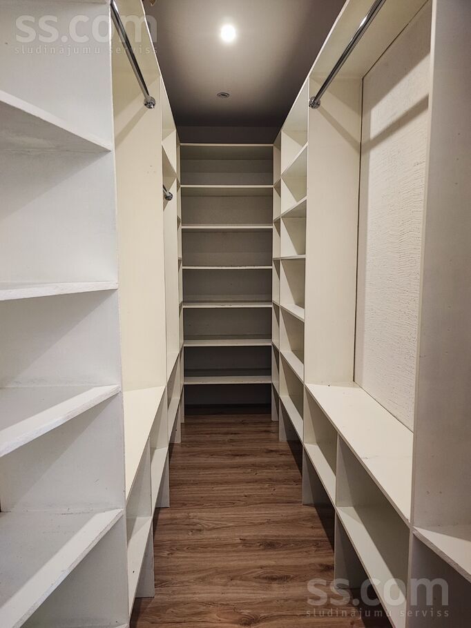 Saules 58, Ventspils un raj., Ventspils — dzivoklis