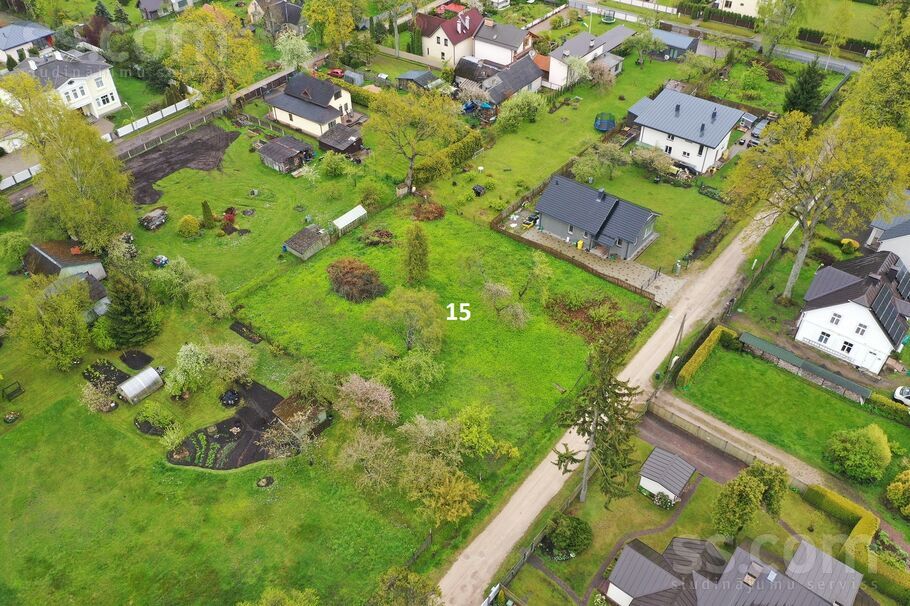 Tālivalža 15, Jūrmala — zeme