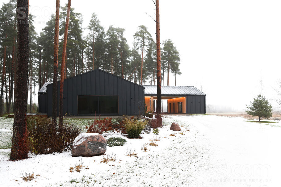 Saulesbrieži, Saulgoži, Rīgas rajons, Ķekavas pag. — maja