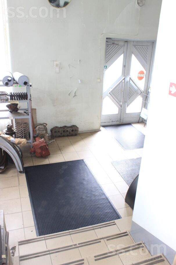 Ganību d. 17, Rīga, centrs — telpa