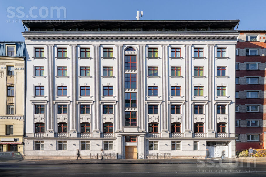 Pulkv. Brieža 15, Rīga — dzivoklis