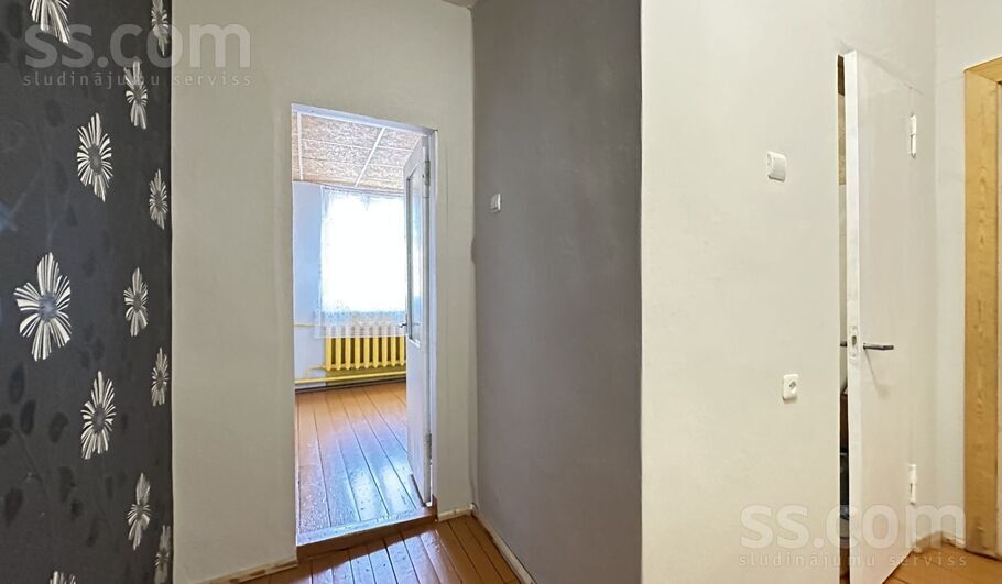 Puķu 1, Rauna, Cēsis un raj., Raunas pag. — dzivoklis