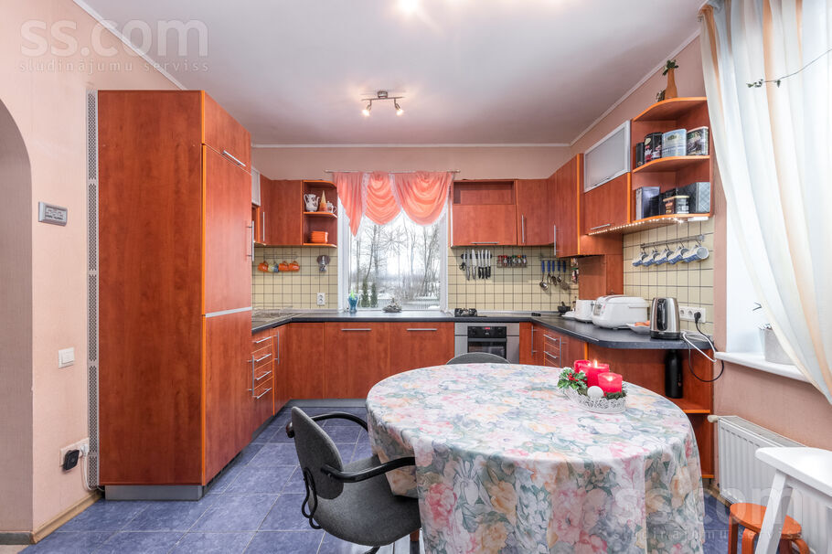 Salaspilī 3, Rīgas rajons, Salaspils — maja