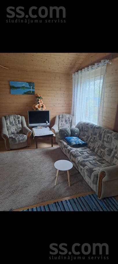 32 27, Šķēde, Liepāja un raj., Medzes pag. — maja