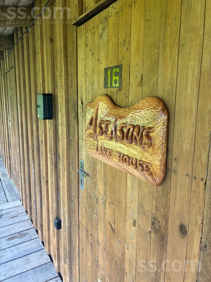 Iekšezers 21, Alūksne un raj., Alūksne — maja